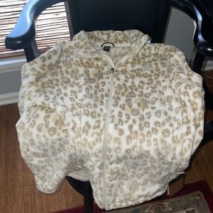 North face winter jacket! NWT! Size XXXL! Leopard print! Never worn!!!!